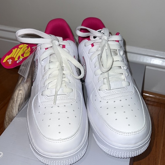 Nike Air Force 1 '07 LX - Picture 3 of 11